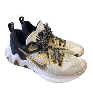 Nike Mens 9 Giannis Immortality Championship Sneaker White Black Gold Basketball